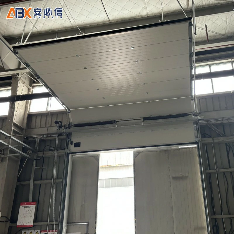 白山市分节式滑升门